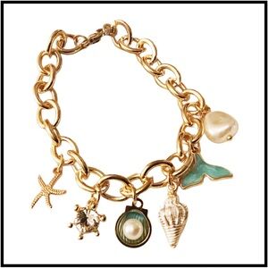 Ocean Theme Shell Charm Bracelet